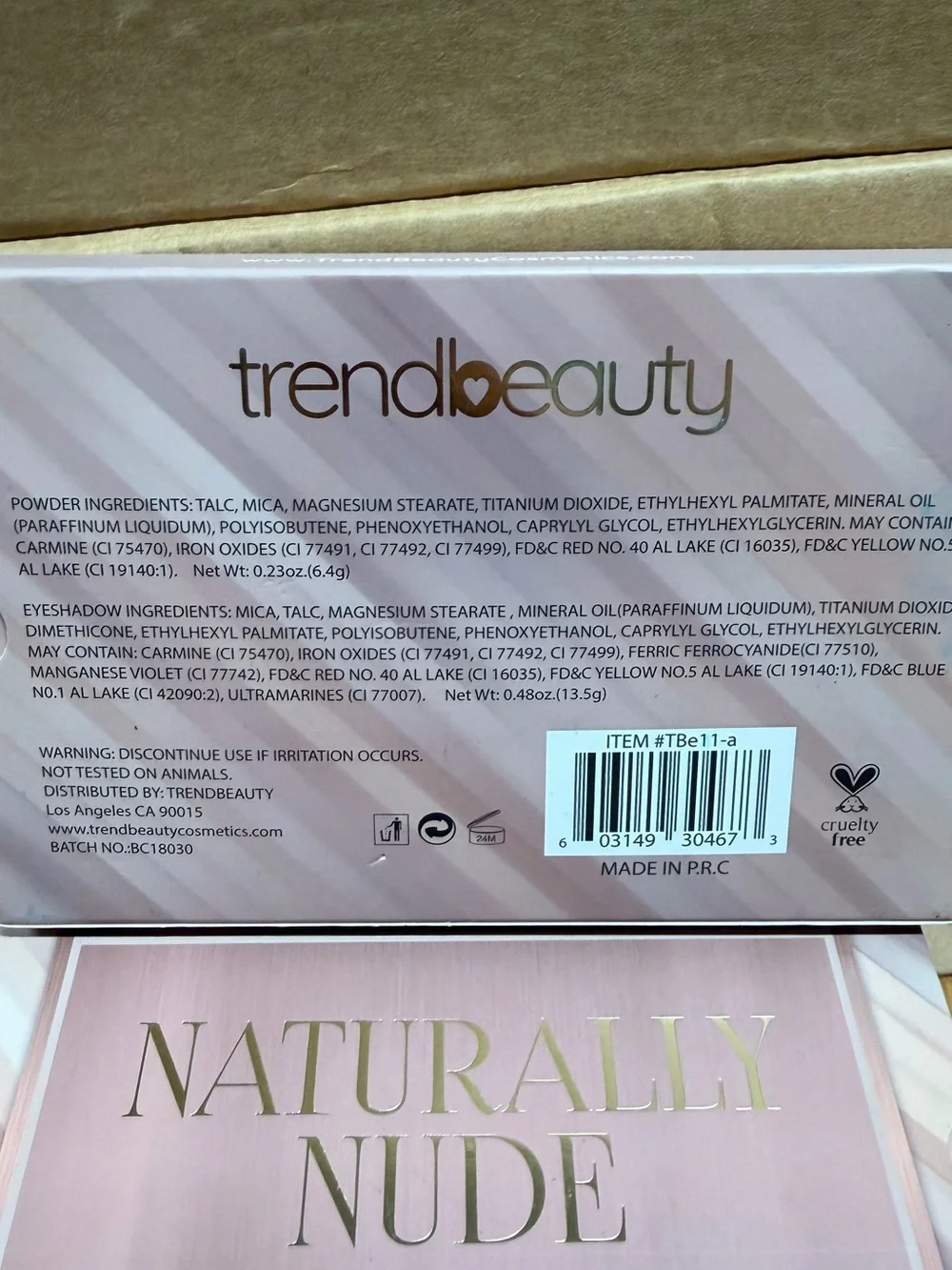 Trend Beauty Naturally Nude Palette Highlighter & Eyeshadow